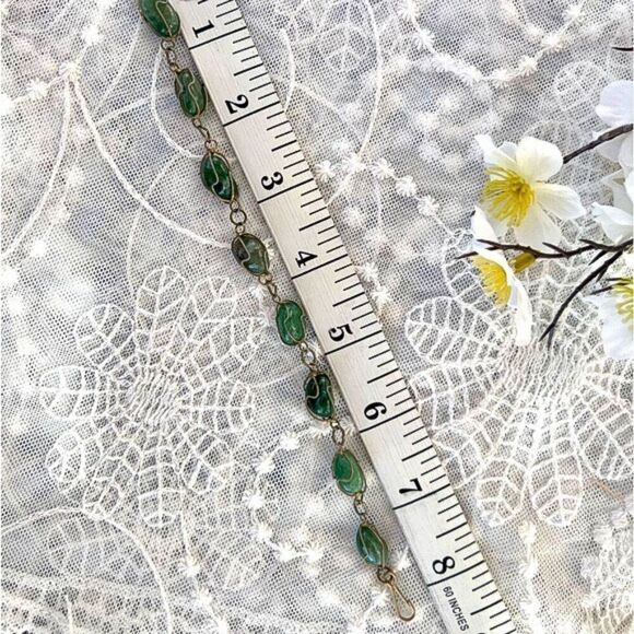 Vintage Green Aventurine Tumbled Stone Bracelet - Picture 9 of 11